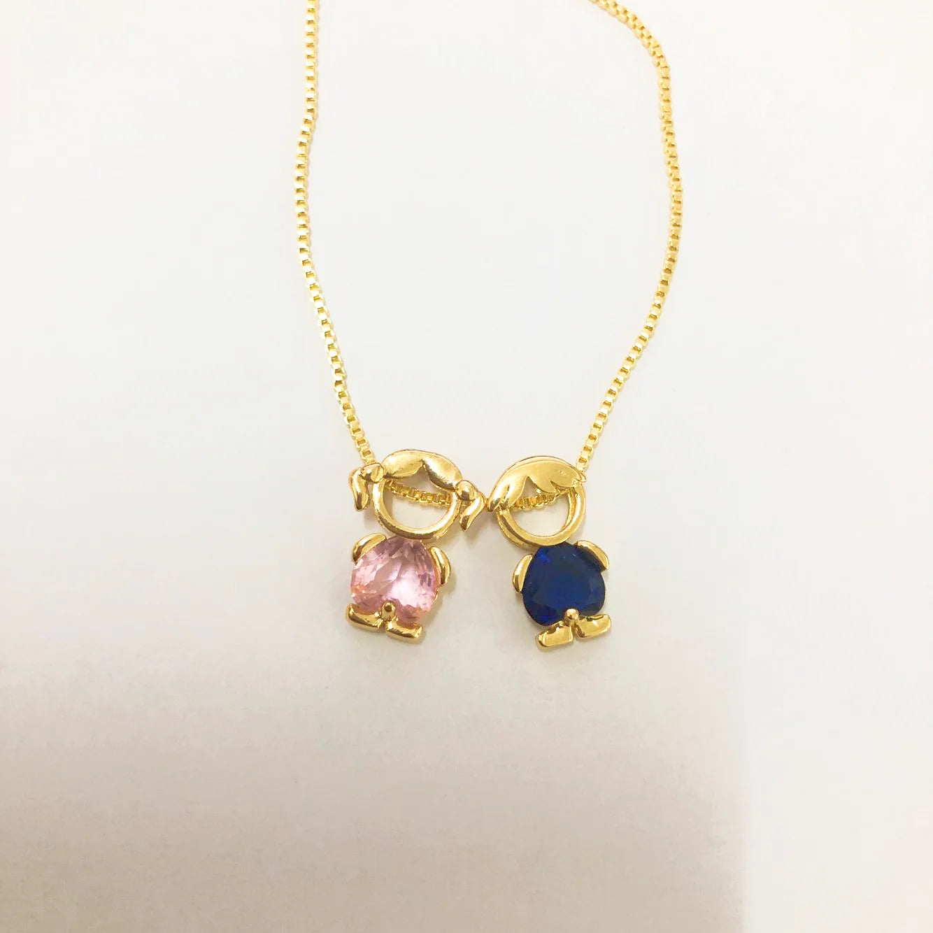 Little Loves™ Family Necklace - A Meaningful Gift Every Mom Will Treasure Forever ❤️