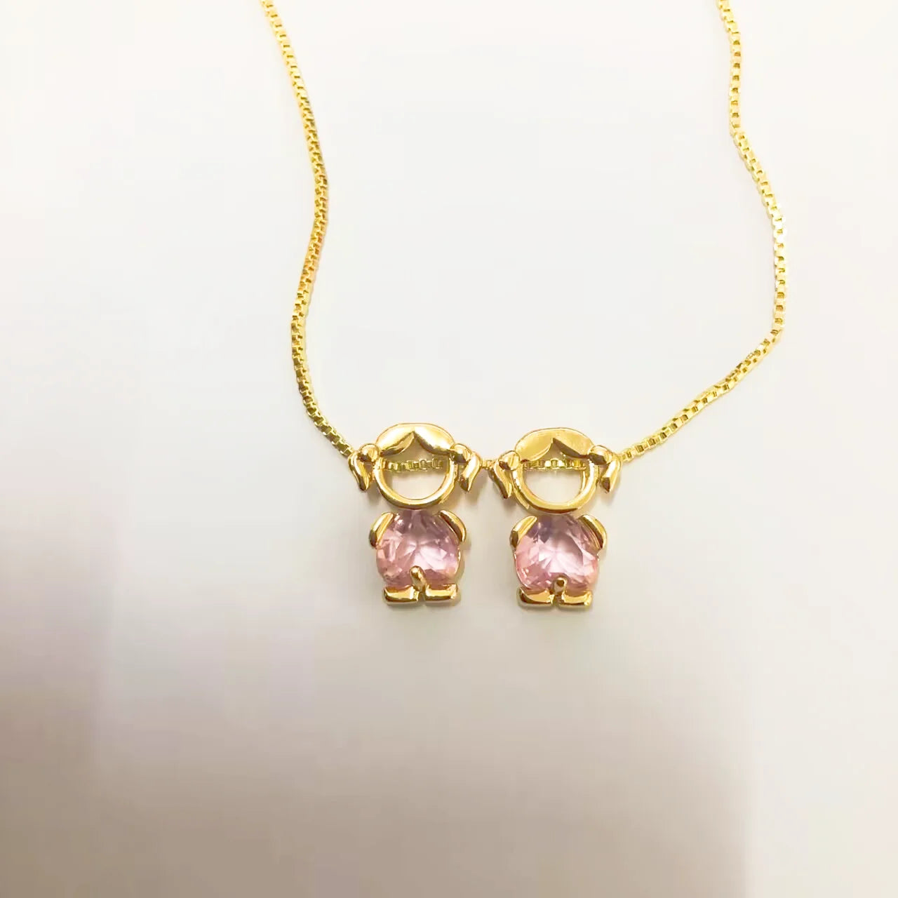 Little Loves™ Family Necklace - A Meaningful Gift Every Mom Will Treasure Forever ❤️